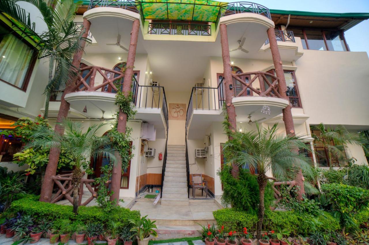 Yogved Hospitality & Resort ริชิเคช ภายนอก รูปภาพ