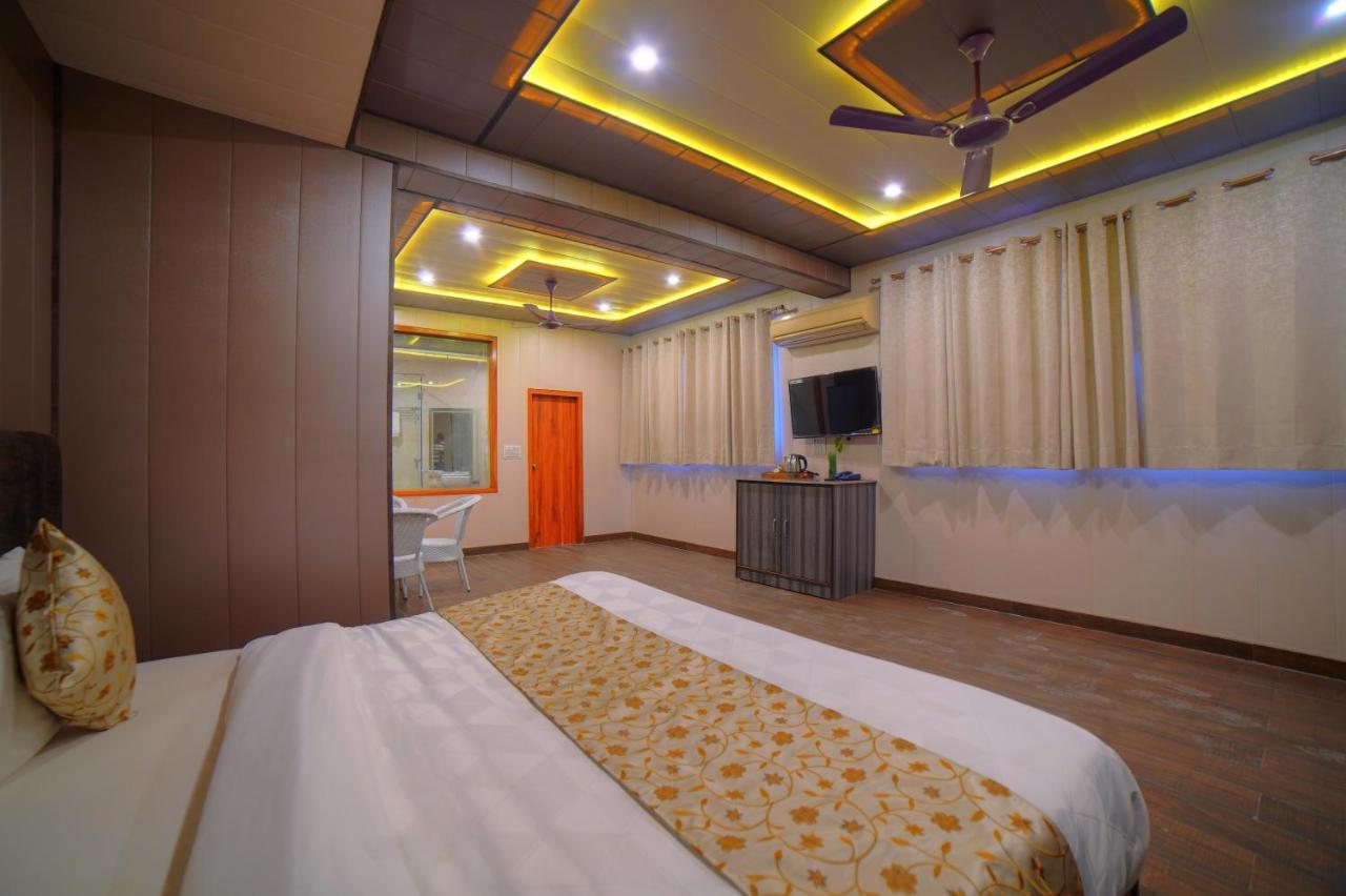Yogved Hospitality & Resort ริชิเคช ภายนอก รูปภาพ
