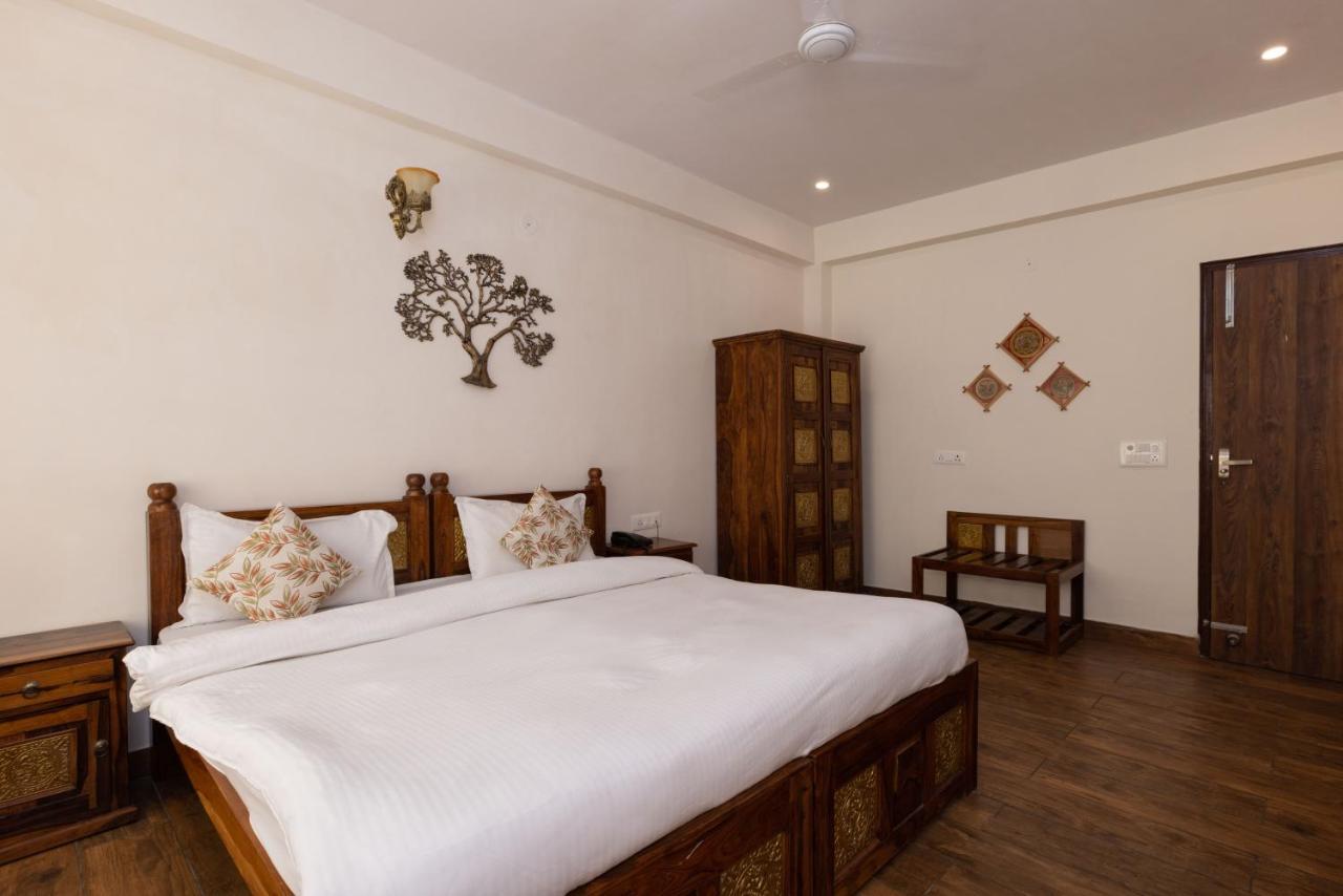 Yogved Hospitality & Resort ริชิเคช ภายนอก รูปภาพ