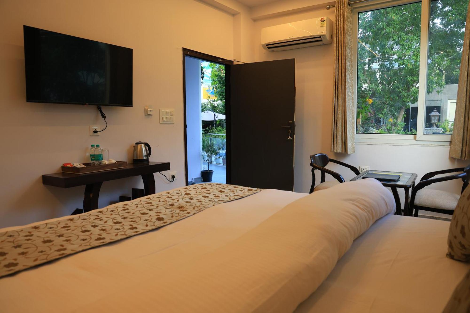 Yogved Hospitality & Resort ริชิเคช ภายนอก รูปภาพ