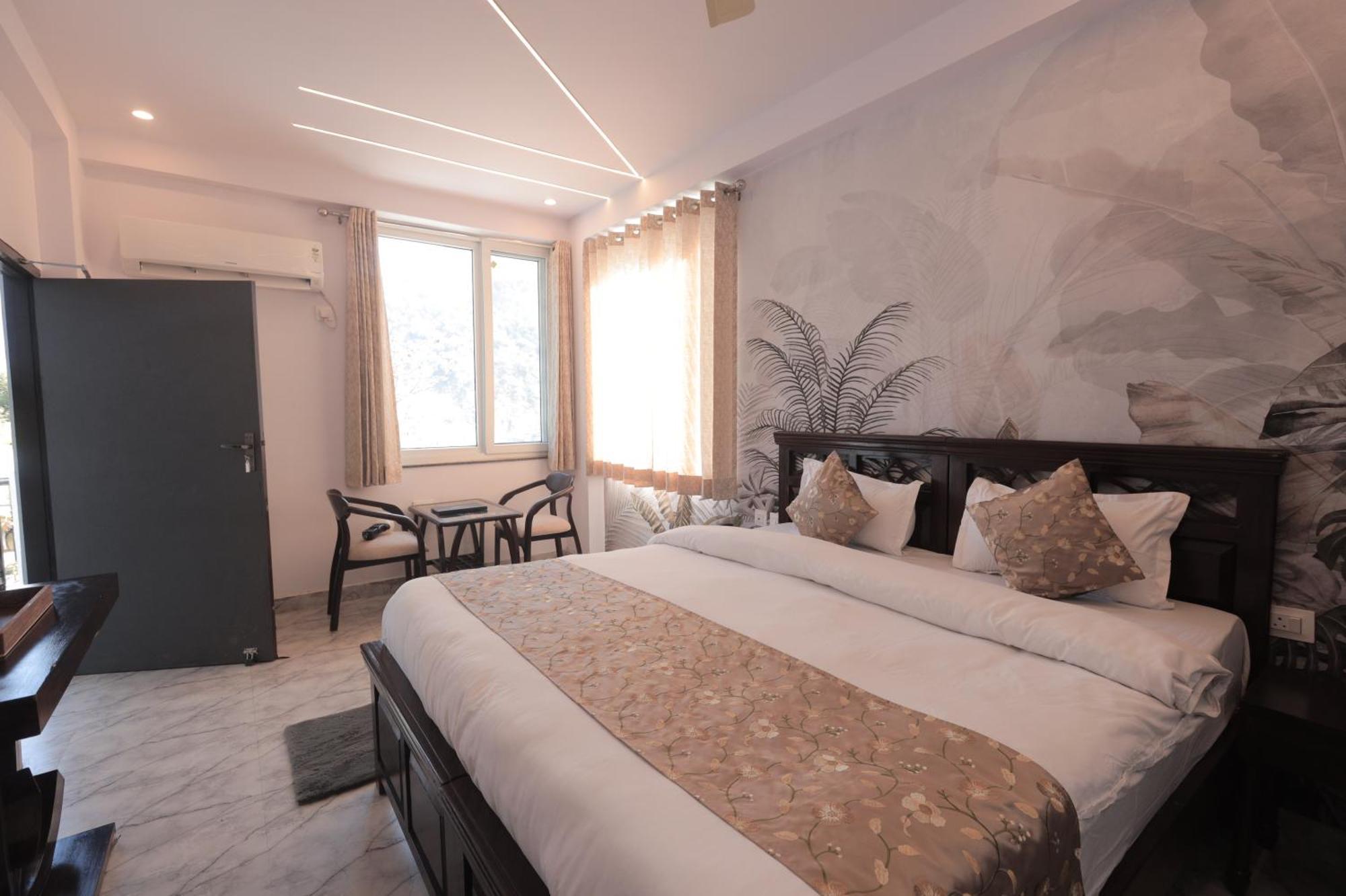 Yogved Hospitality & Resort ริชิเคช ภายนอก รูปภาพ