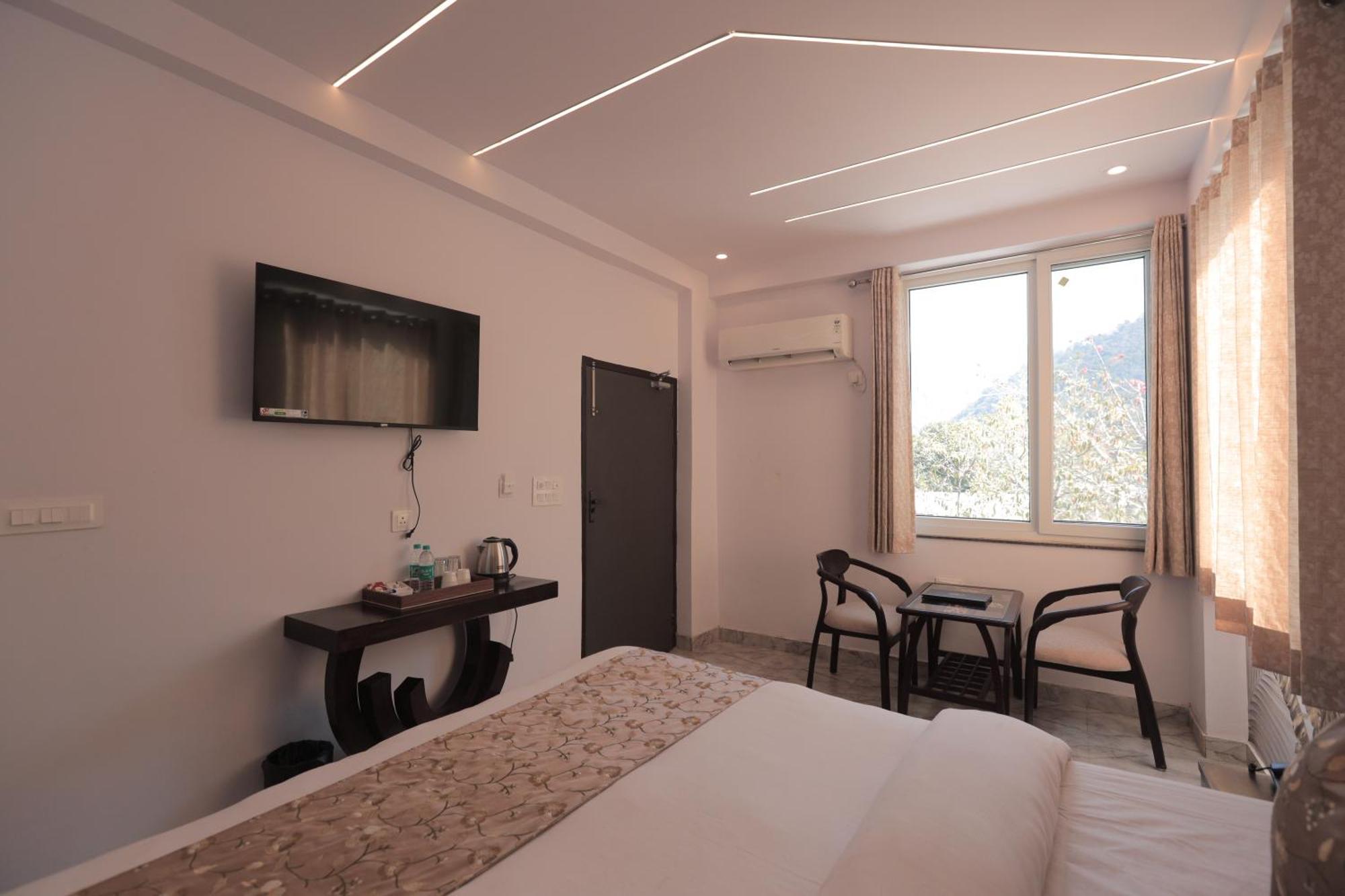 Yogved Hospitality & Resort ริชิเคช ภายนอก รูปภาพ
